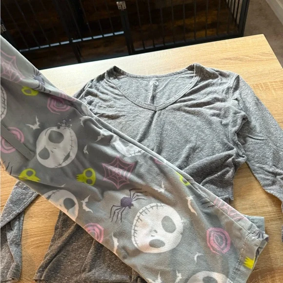 Disney The Nightmare Before Christmas Gray Pajama Bottoms - Picture 4 of 4